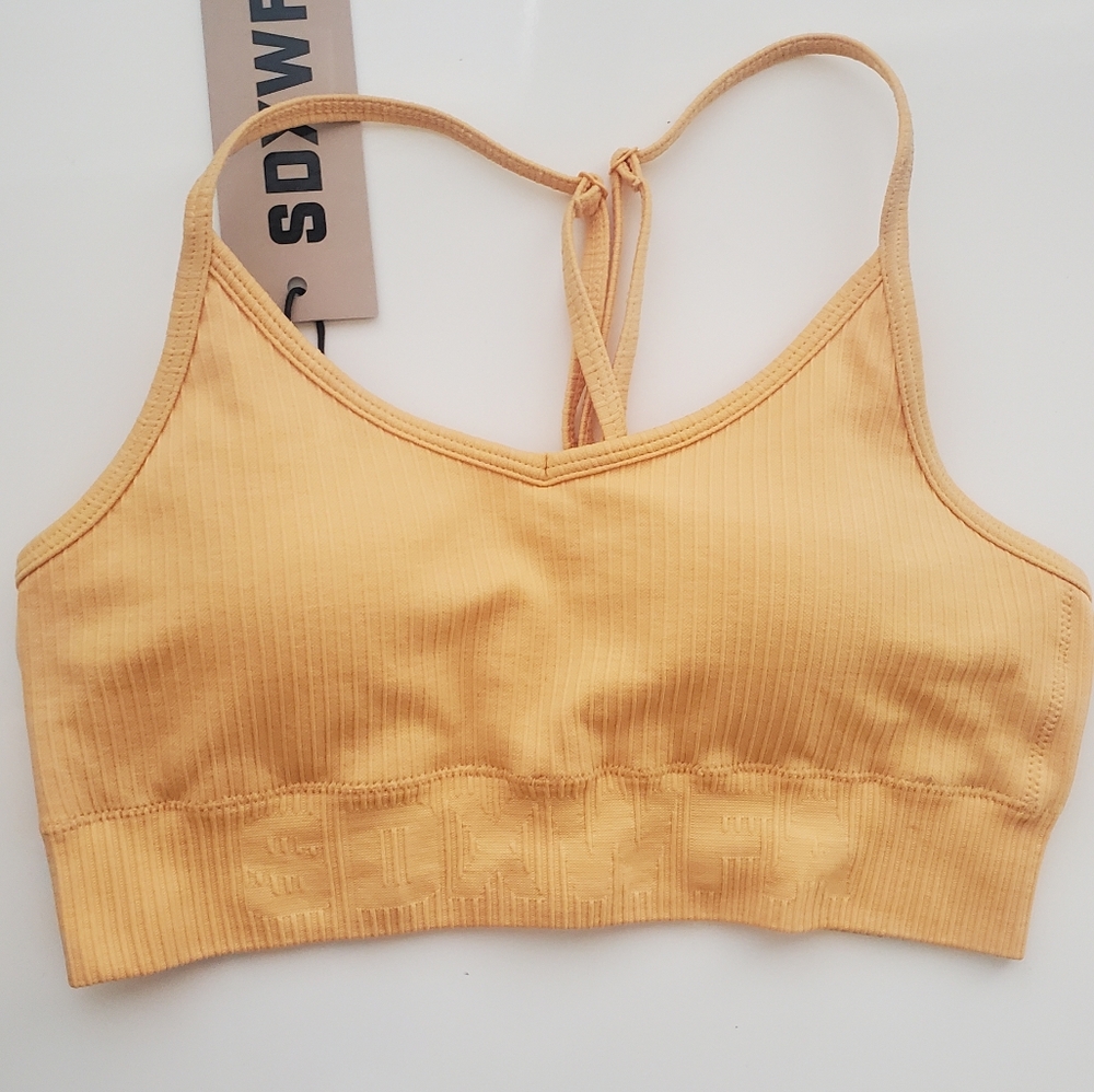 Sarahs Day 5am club sports bra